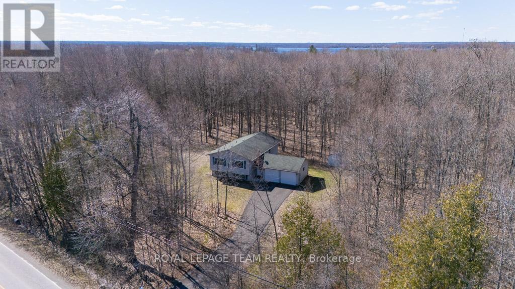 480 LAKE PARK ROAD, Beckwith, Ontario, K7C3P2 — Photo 2