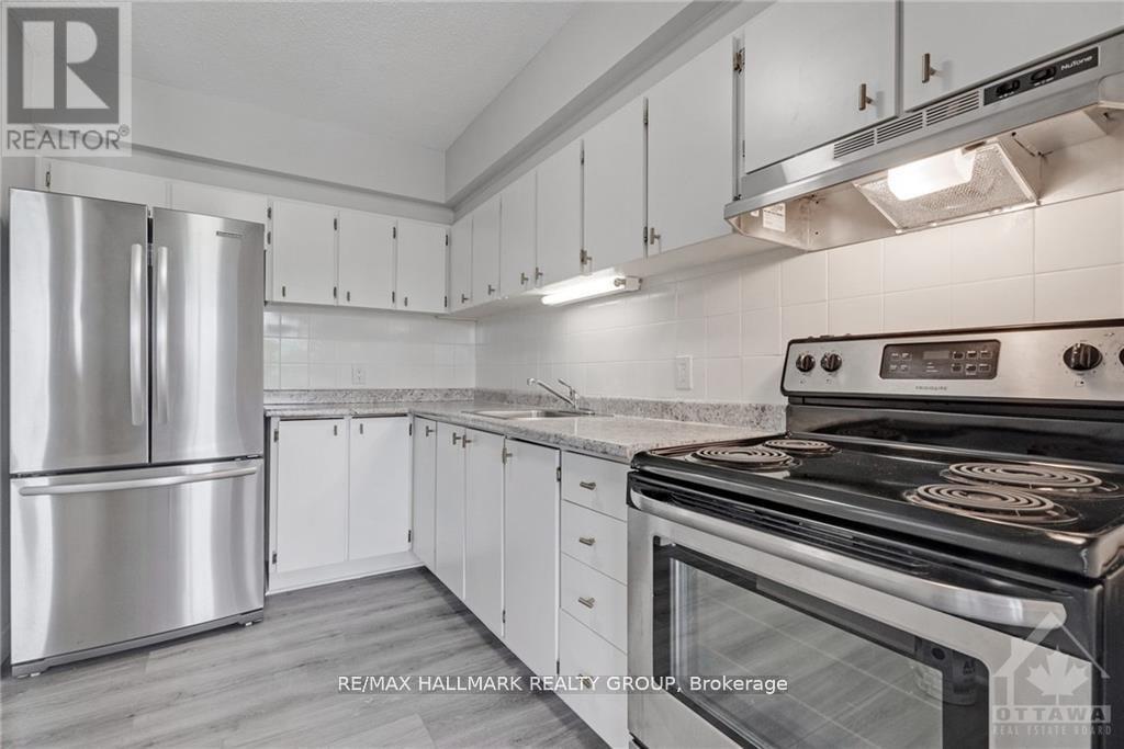 302 - 158C MCARTHUR AVENUE, Ottawa, Ontario, K1L8C9 — Photo 4
