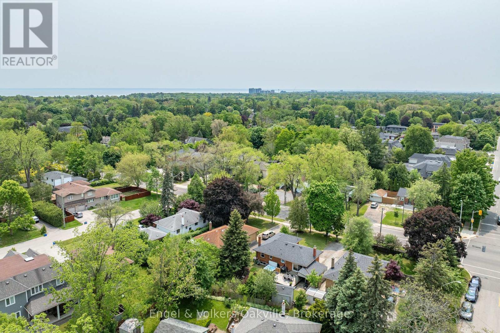 465 FOURTH LINE, Oakville (WO West), Ontario, L6L5A6 — Photo 37