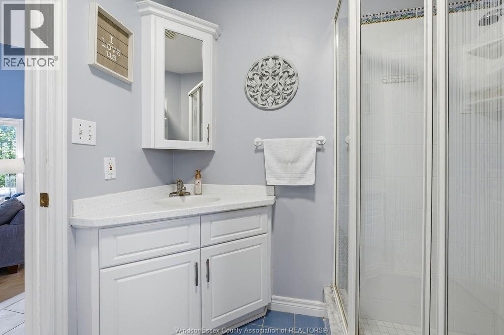 552 OLD TECUMSEH ROAD, Lakeshore, Ontario, N0R1A0 — Photo 17