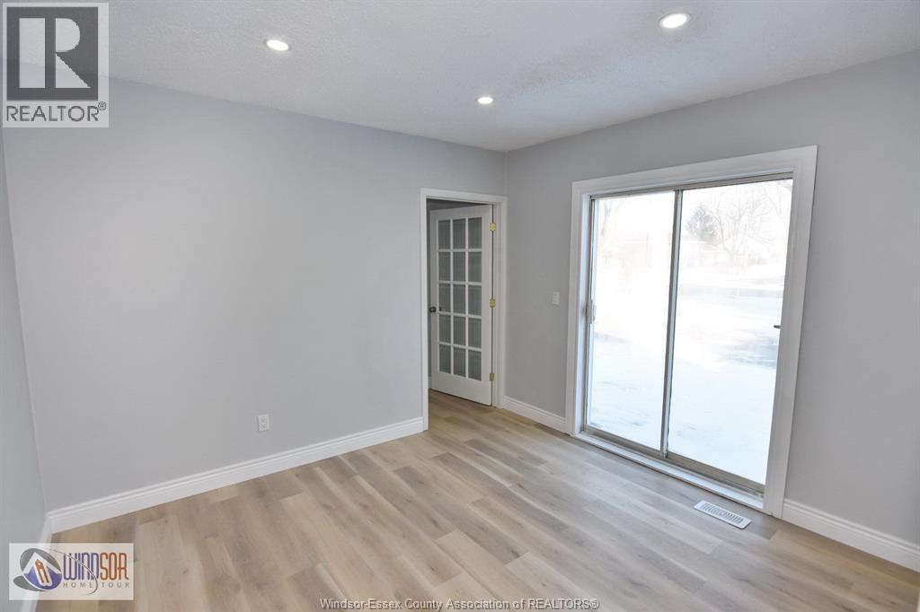 911 FRONT ROAD, LaSalle, Ontario, N9J2A5 — Photo 20