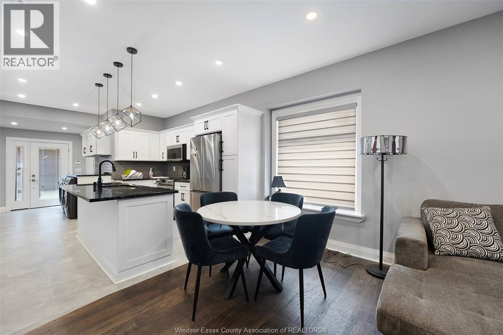 1059 ELSMERE AVENUE, Windsor, Ontario, N9A2B1 — Photo 8