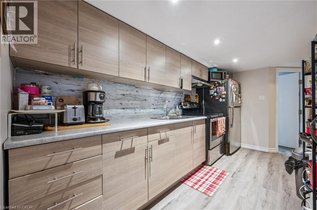 27 VICMOUNT Drive, Kitchener, Ontario, N2M2A2 — Photo 28