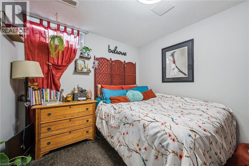 27 VICMOUNT Drive, Kitchener, Ontario, N2M2A2 — Photo 30