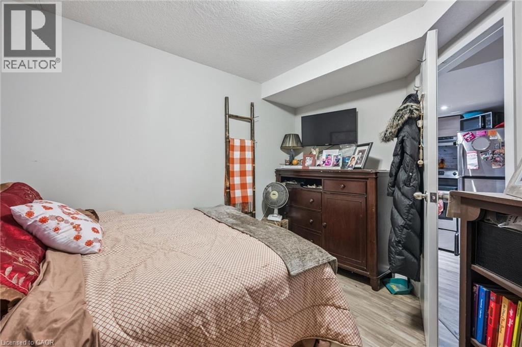 27 VICMOUNT Drive, Kitchener, Ontario, N2M2A2 — Photo 33