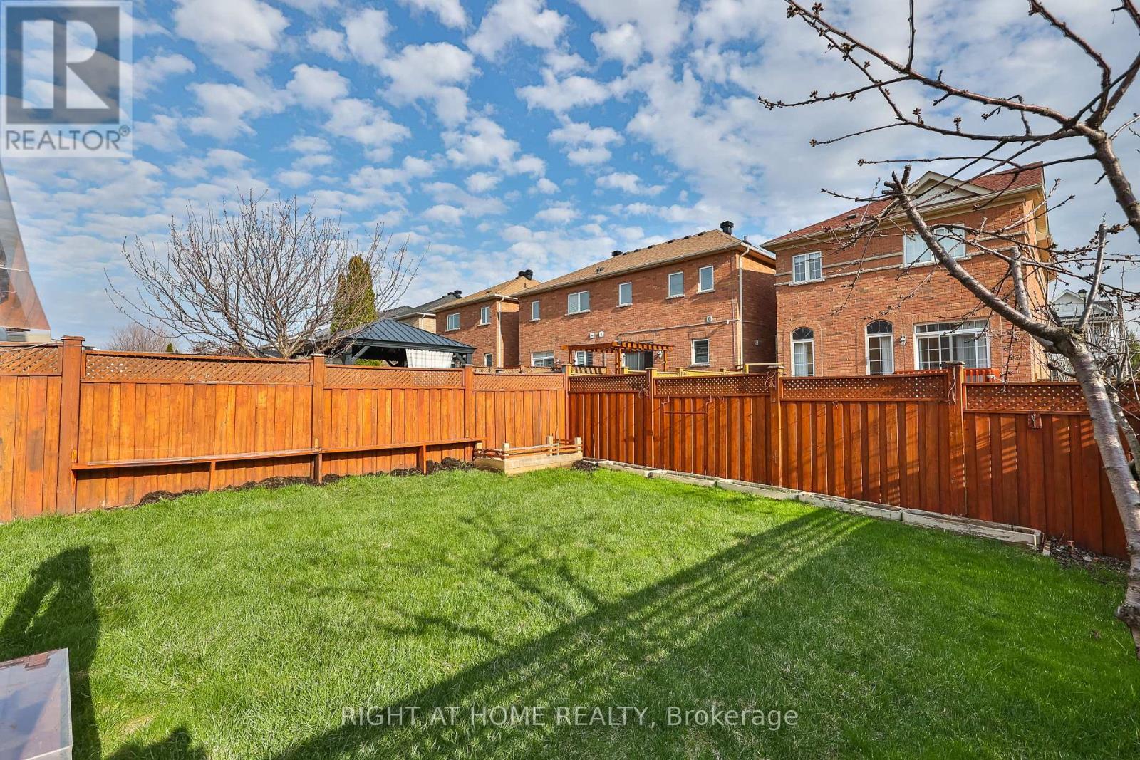 11 RIZAL AVENUE, Markham (Box Grove), Ontario, L6B0G7 — Photo 44