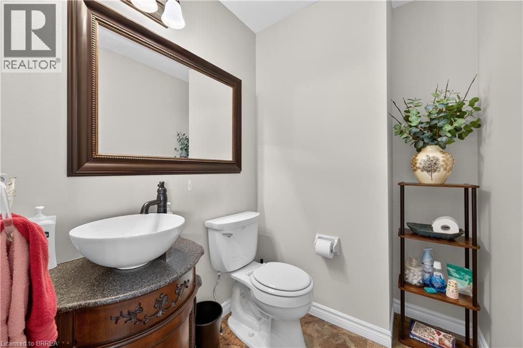 6 WINTER Way, Brantford, Ontario, N3T6E6 — Photo 14