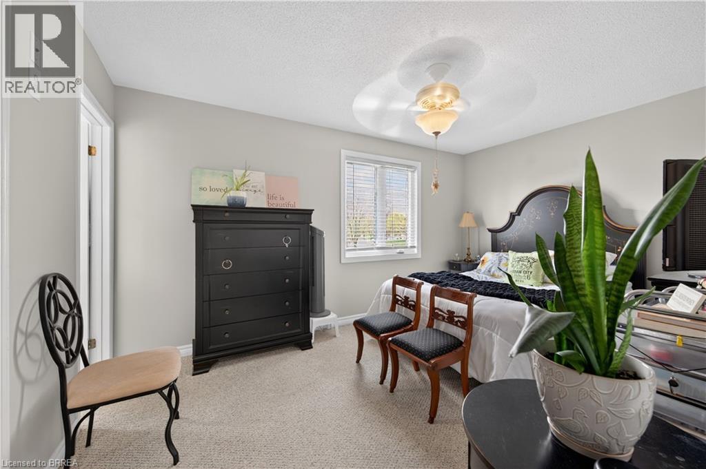 6 WINTER Way, Brantford, Ontario, N3T6E6 — Photo 15