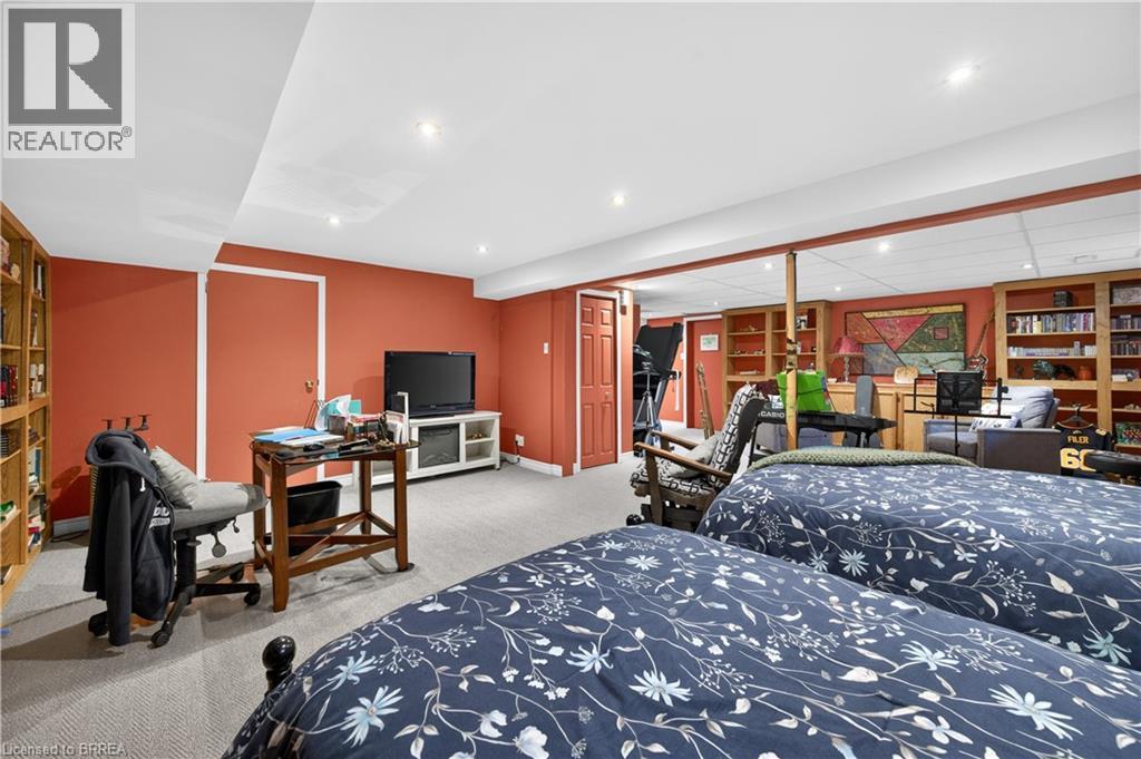 6 WINTER Way, Brantford, Ontario, N3T6E6 — Photo 33