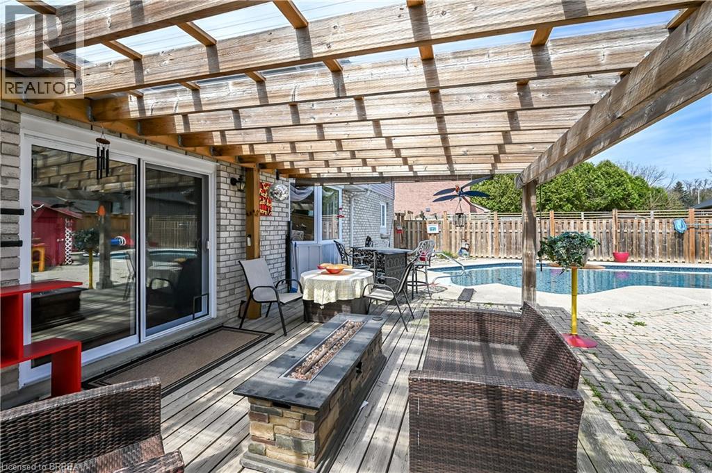 6 WINTER Way, Brantford, Ontario, N3T6E6 — Photo 35