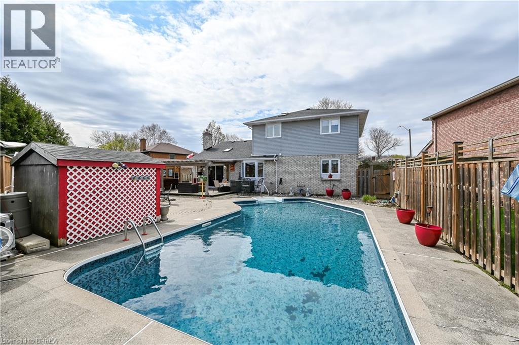 6 WINTER Way, Brantford, Ontario, N3T6E6 — Photo 45