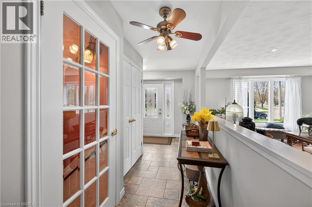 6 WINTER Way, Brantford, Ontario, N3T6E6 — Photo 7