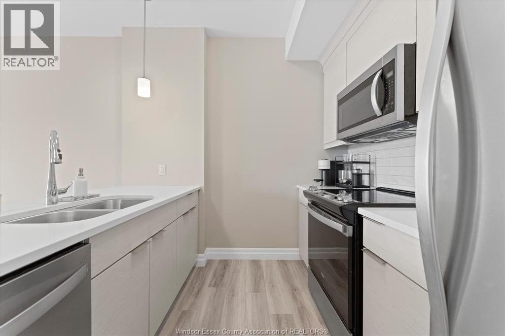 728 BROWNSTONE Unit# 610, Lakeshore, Ontario, N9K0C4 — Photo 11