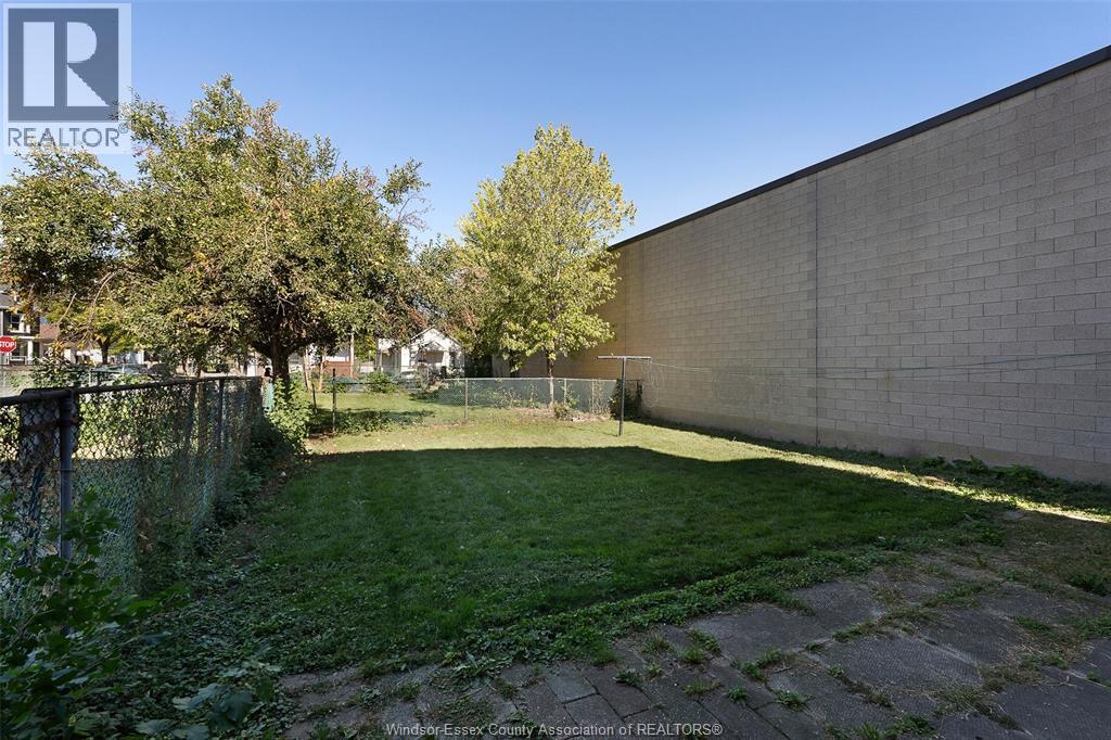 538 Louis AVENUE, Windsor, Ontario, N9A1W8 — Photo 5