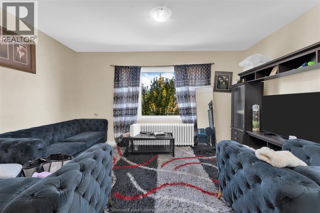 538 Louis AVENUE, Windsor, Ontario, N9A1W8 — Photo 8