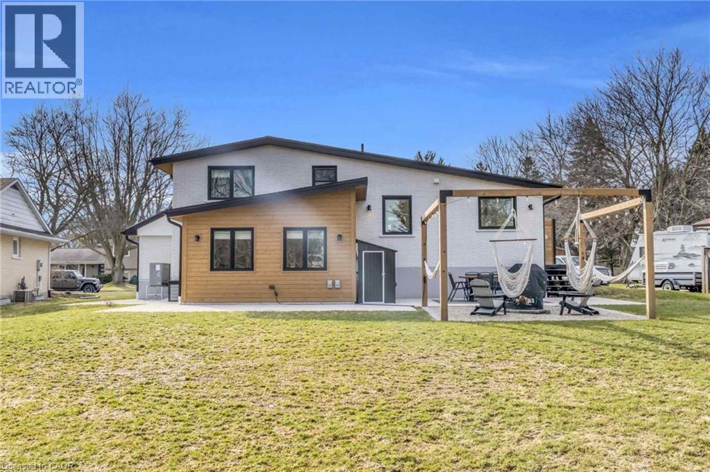 17 BLUEBIRD Place, Elmira, Ontario, N3B1W7 — Photo 44