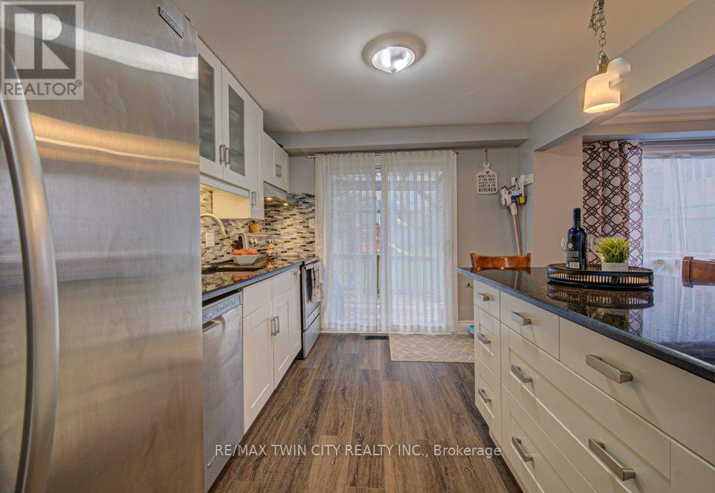 237B THISTLEGLEN PLACE, Waterloo, Ontario, N2T2A6 — Photo 16