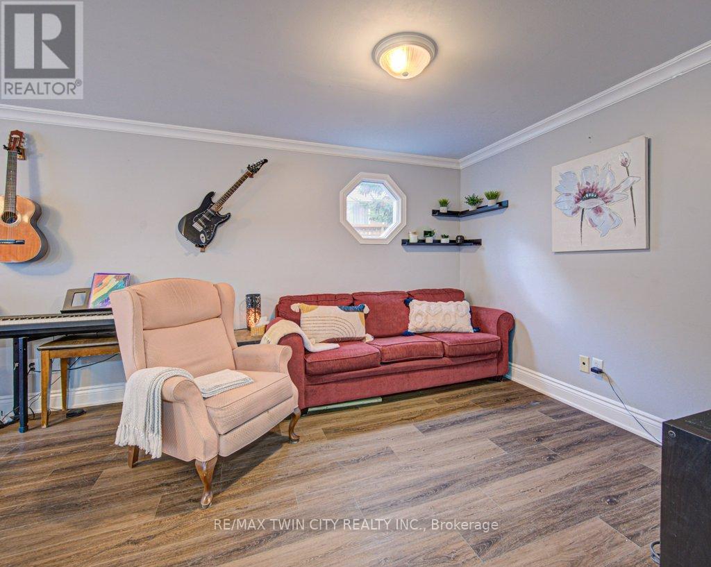 237B THISTLEGLEN PLACE, Waterloo, Ontario, N2T2A6 — Photo 8