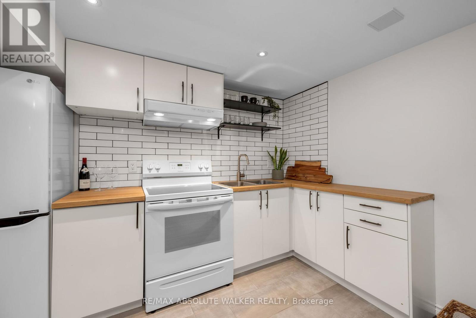2052 VALLEY DRIVE, Ottawa, Ontario, K1G2P4 — Photo 25