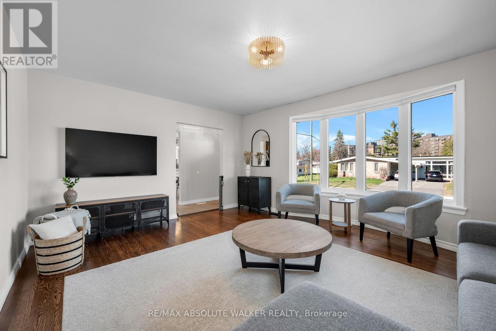 2052 VALLEY DRIVE, Ottawa, Ontario, K1G2P4 — Photo 5