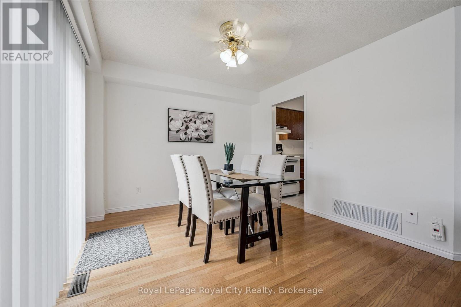 33 FAIRGREEN CLOSE, Cambridge, Ontario, N1T1T6 — Photo 12