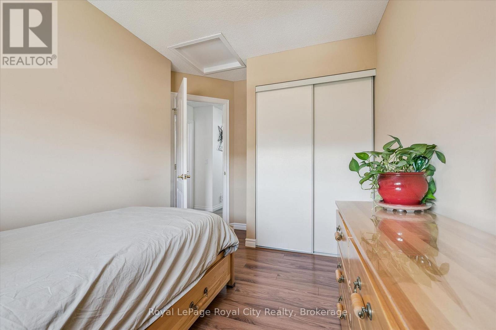 33 FAIRGREEN CLOSE, Cambridge, Ontario, N1T1T6 — Photo 25