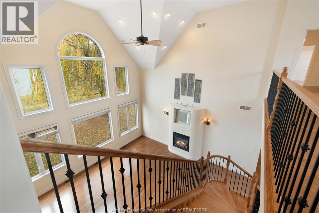 2055 HICKORY LANE, Kingsville, Ontario, N9Y2X9 — Photo 35