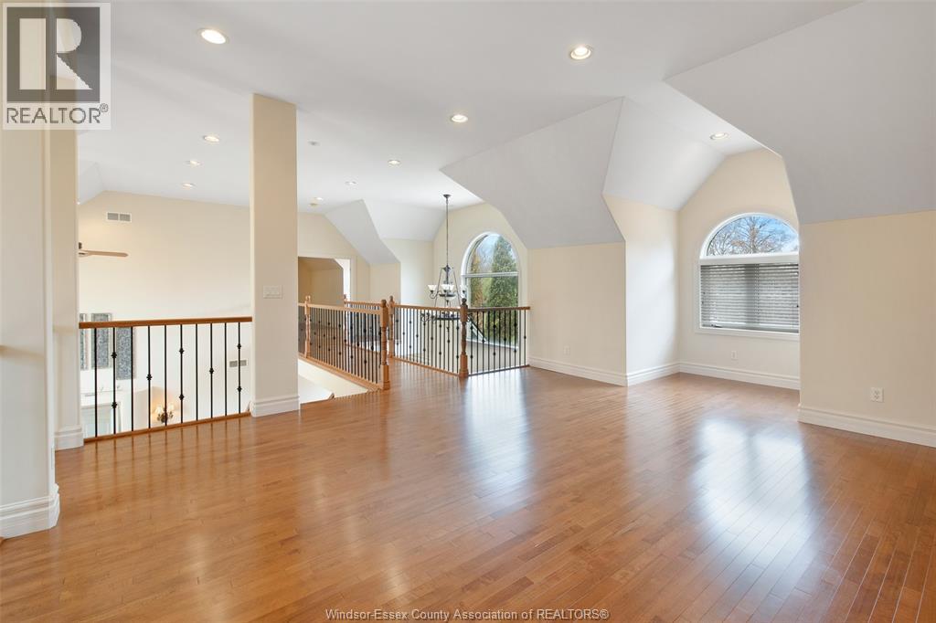 2055 HICKORY LANE, Kingsville, Ontario, N9Y2X9 — Photo 37