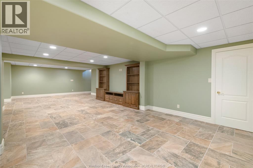 2055 HICKORY LANE, Kingsville, Ontario, N9Y2X9 — Photo 50