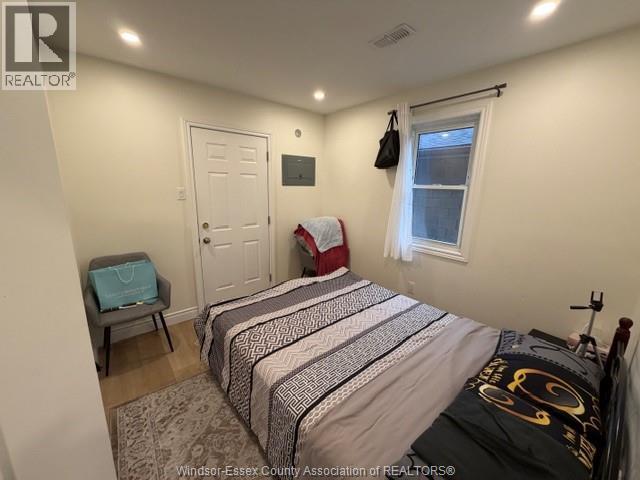 25 GILES BOULEVARD Unit# MAIN LEVEL, Windsor, Ontario, N9A4B6 — Photo 13