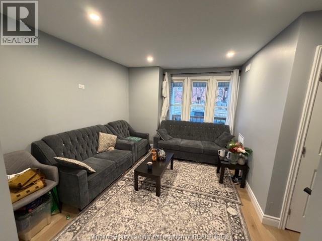 25 GILES BOULEVARD Unit# MAIN LEVEL, Windsor, Ontario, N9A4B6 — Photo 5