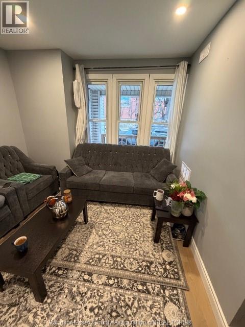 25 GILES BOULEVARD Unit# MAIN LEVEL, Windsor, Ontario, N9A4B6 — Photo 6