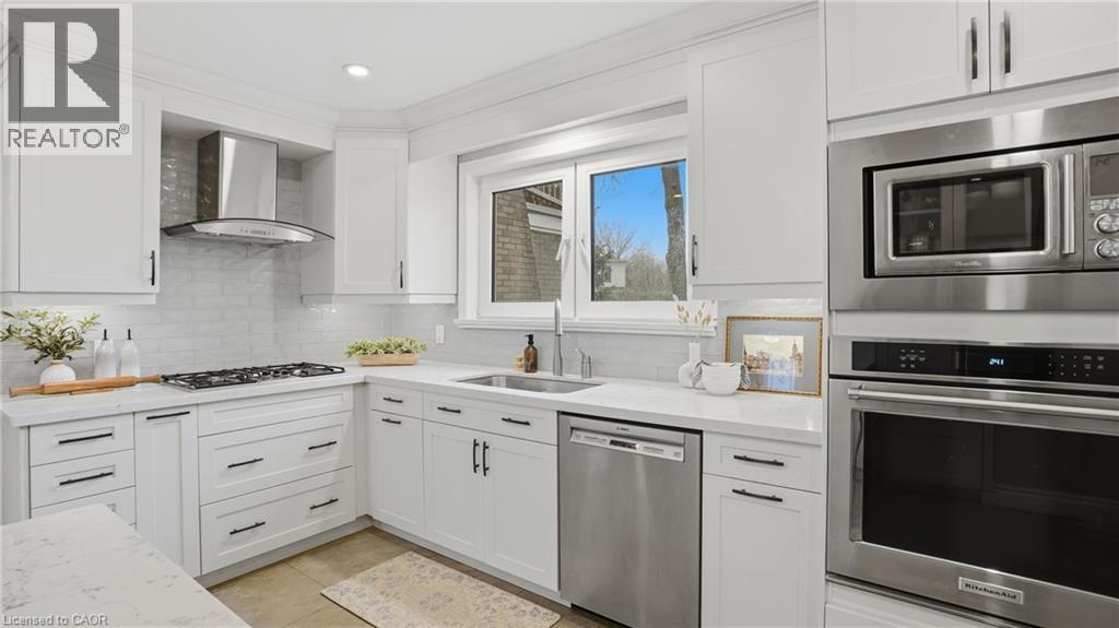 525 GRAND Boulevard, Oakville, Ontario, L6H1P4 — Photo 11