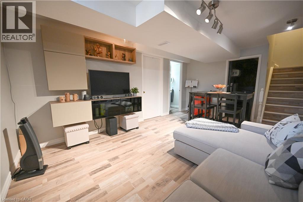 59 EDGEMERE Drive, Cambridge, Ontario, N1P1B3 — Photo 12