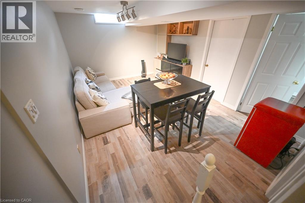 59 EDGEMERE Drive, Cambridge, Ontario, N1P1B3 — Photo 15