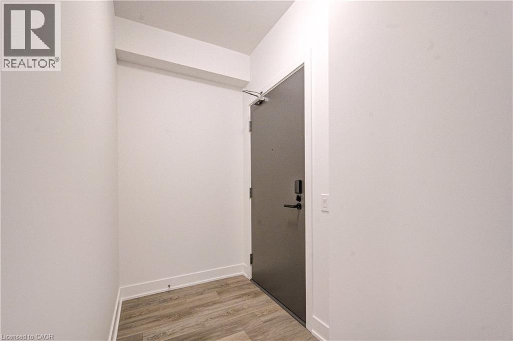 2088 JAMES Street Unit# 1205, Burlington, Ontario, L7R0H2 — Photo 2