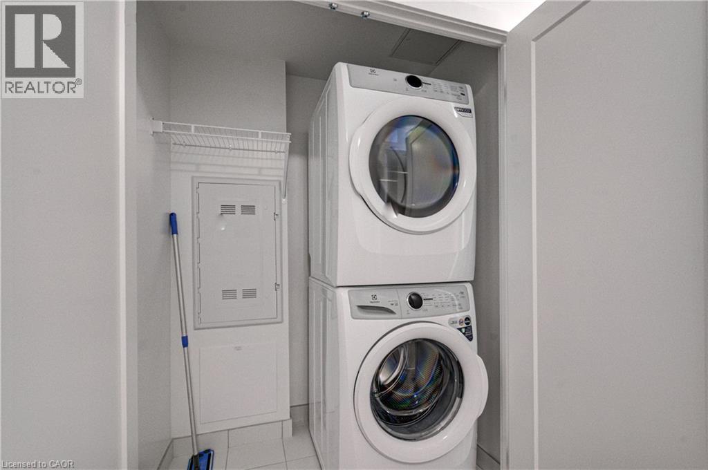 2088 JAMES Street Unit# 1205, Burlington, Ontario, L7R0H2 — Photo 28