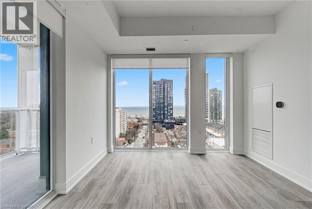 2088 JAMES Street Unit# 1205, Burlington, Ontario, L7R0H2 — Photo 3