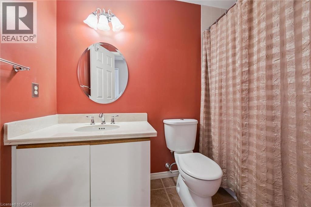 496 BEECHWOOD Drive Unit# 1, Waterloo, Ontario, N2T2C4 — Photo 15