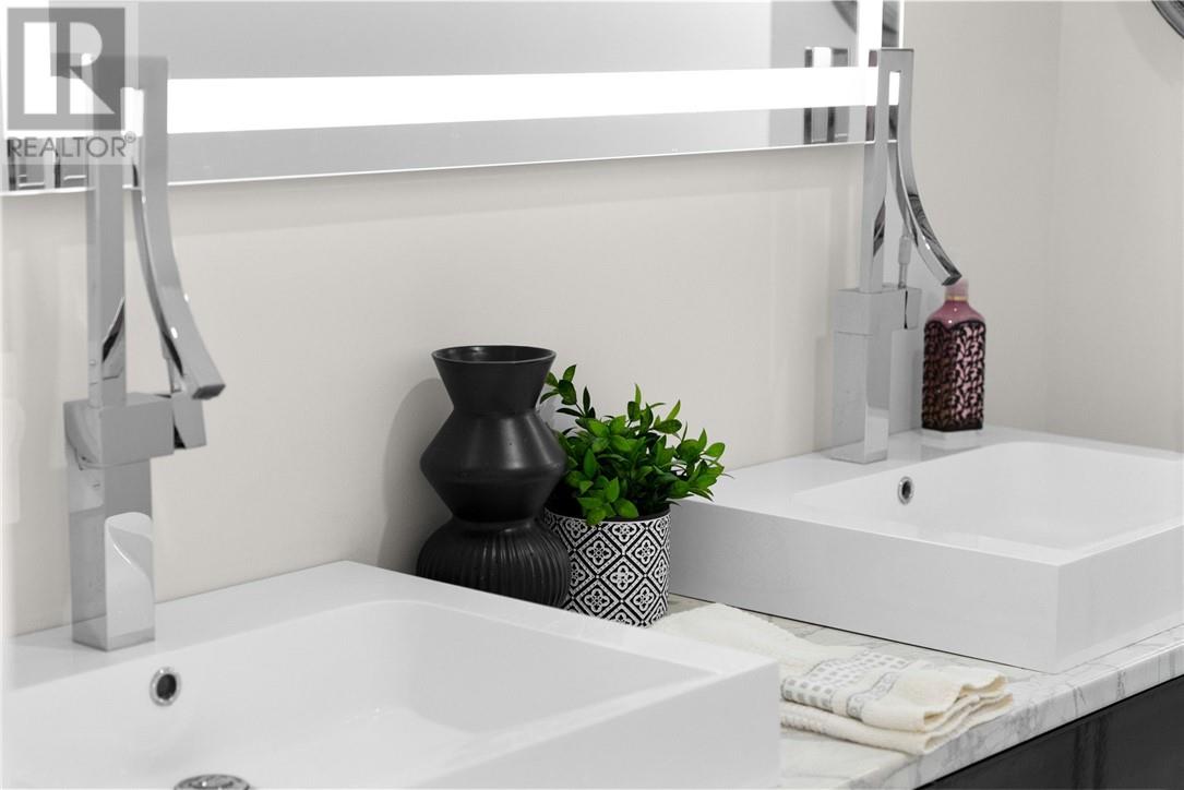 1836 Yorkshire Drive, Val Caron, Ontario, P3N1R9 — Photo 45