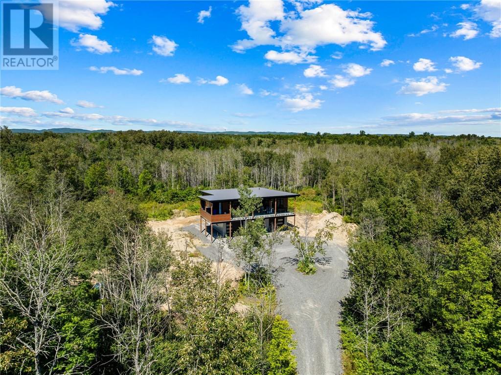 1836 Yorkshire Drive, Val Caron, Ontario, P3N1R9 — Photo 66