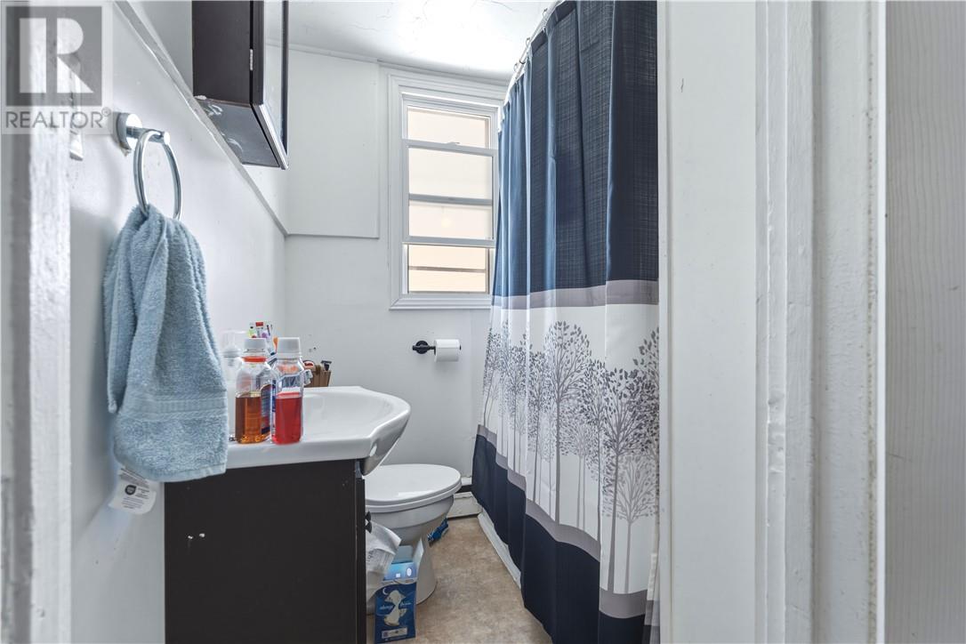 9 Second Avenue, Levack, Ontario, P0M2C0 — Photo 18