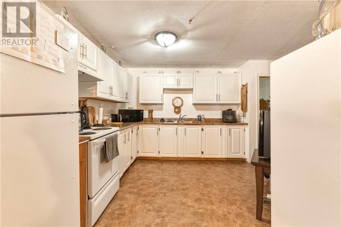 9 Second Avenue, Levack, Ontario, P0M2C0 — Photo 6