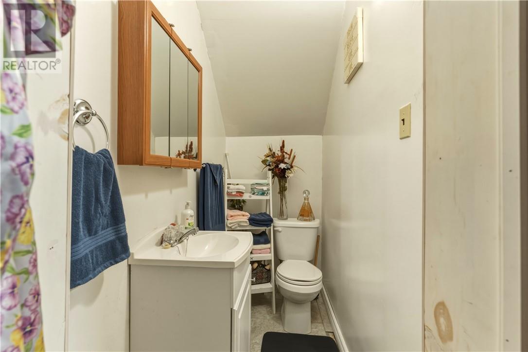 9 Second Avenue, Levack, Ontario, P0M2C0 — Photo 8