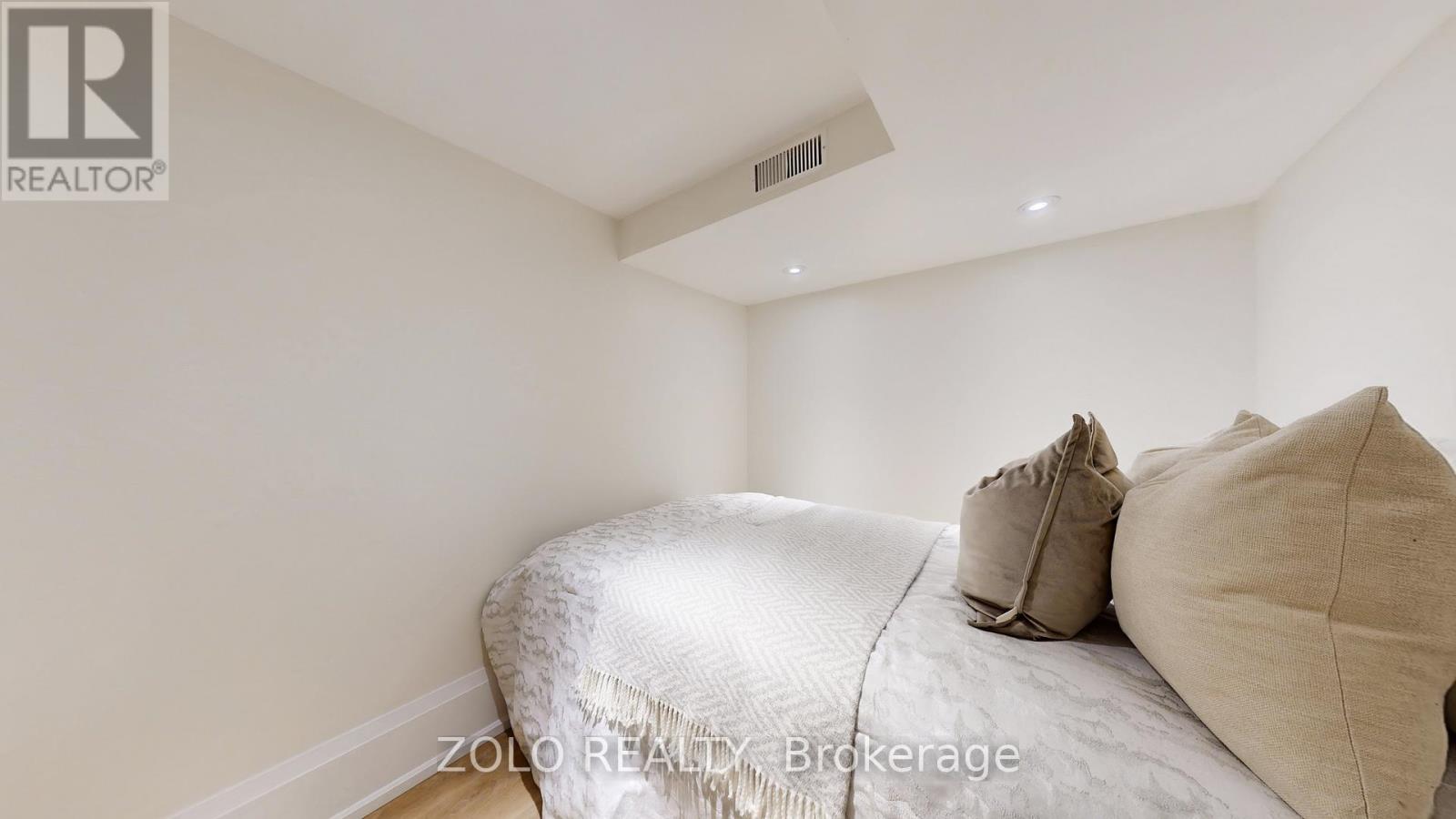 98 WOODMOUNT AVENUE, Toronto (Danforth), Ontario, M4C3Y2 — Photo 37