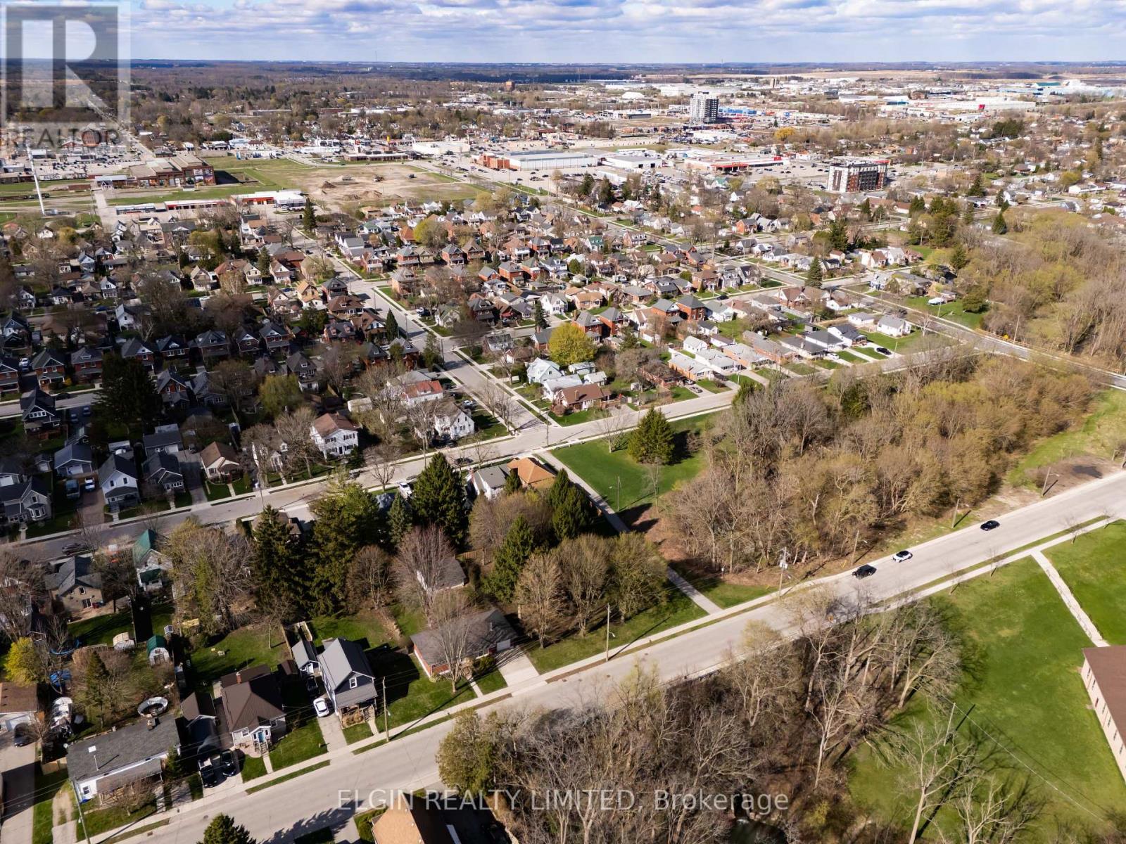 94 CHESTNUT STREET, St. Thomas, Ontario, N5R2A9 — Photo 6