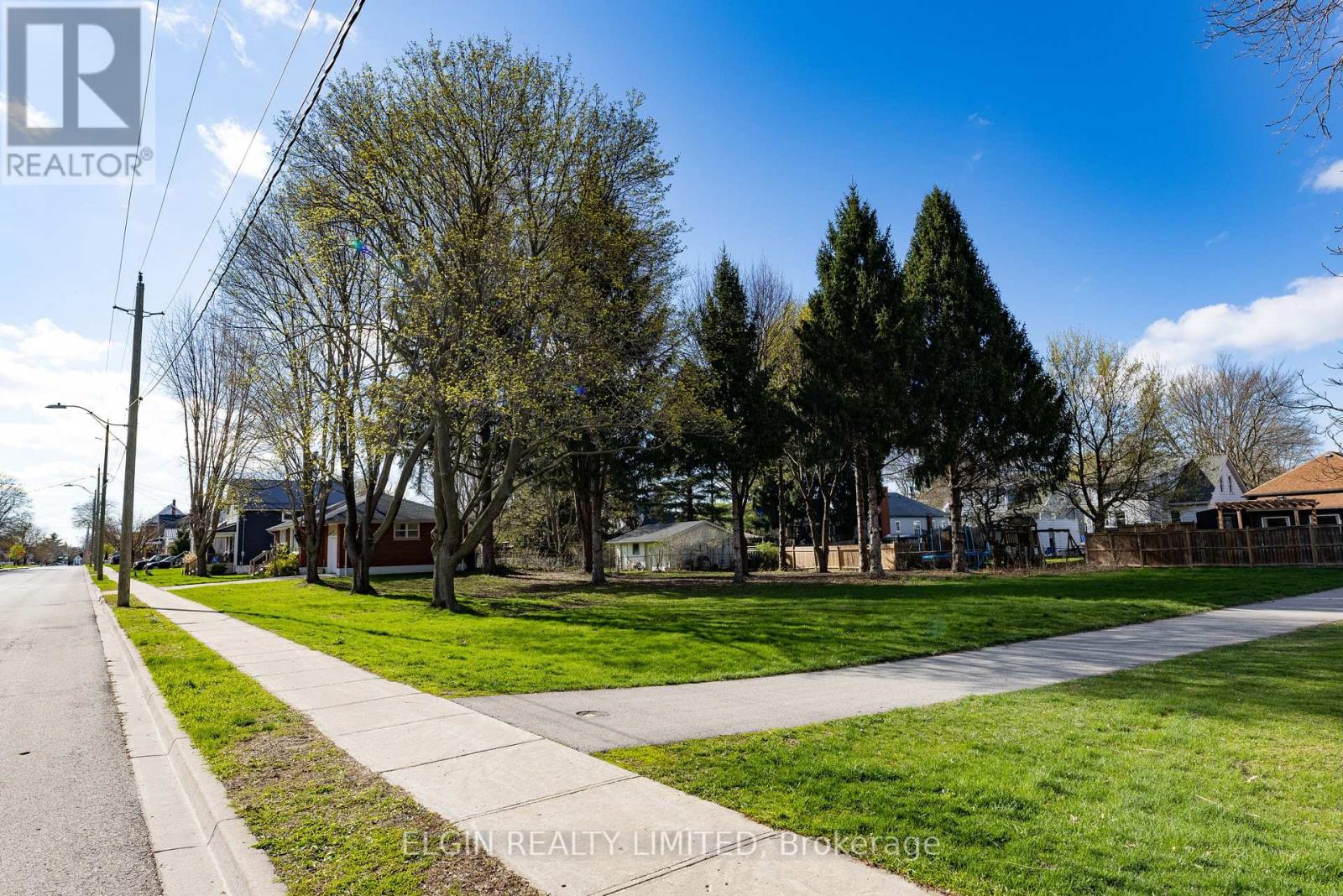 94 CHESTNUT STREET, St. Thomas, Ontario, N5R2A9 — Photo 8