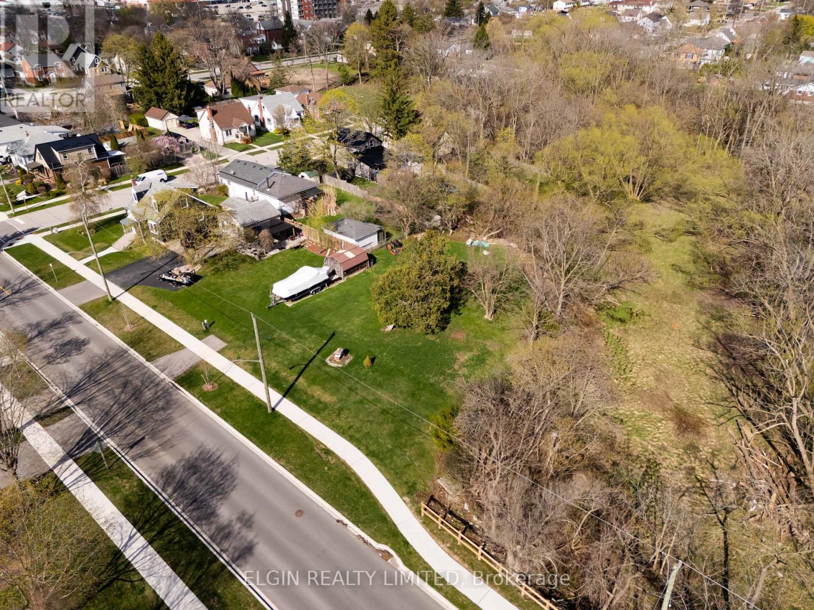 36 THIRD AVENUE, St. Thomas, Ontario, N5R4K1 — Photo 3