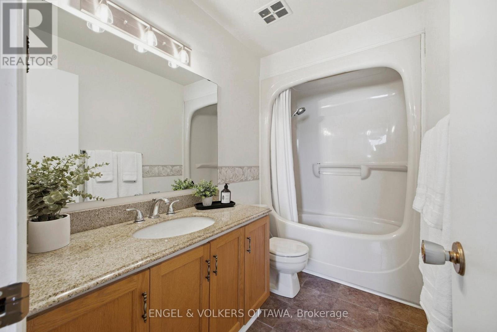 17 DURBIN COURT, Ottawa, Ontario, K2L3T7 — Photo 22