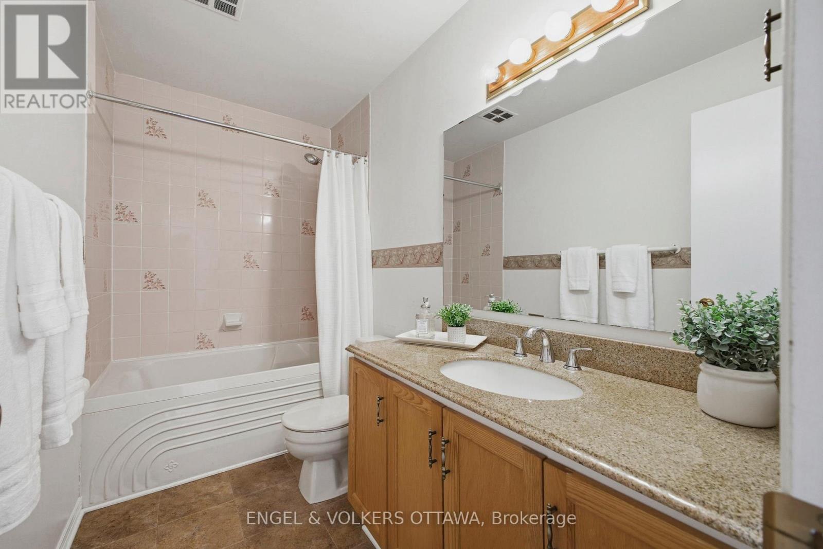 17 DURBIN COURT, Ottawa, Ontario, K2L3T7 — Photo 25